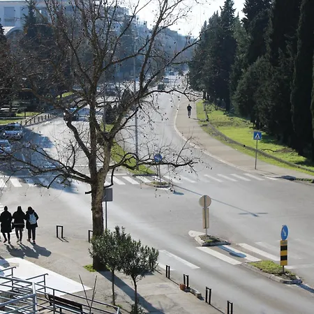 Luxury Apartment-aurora 33 Free Parking Center Apartment Podgorica