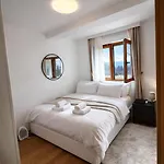 Luxury Apartment-aurora 33 Free Parking Center Апартаменти Подгориця
