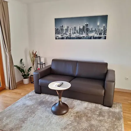 Luxury Apartment-aurora 33 Free Parking Center Lägenhet Podgorica