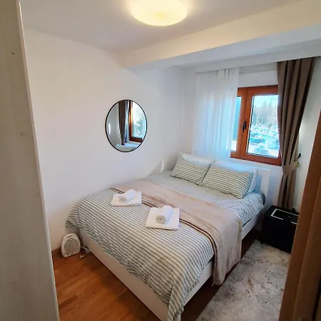 Luxury Apartment-aurora 33 Free Parking Center Lägenhet Podgorica