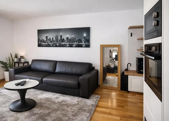 Appartement Luxury Apartment-aurora 33 Free Parking Center