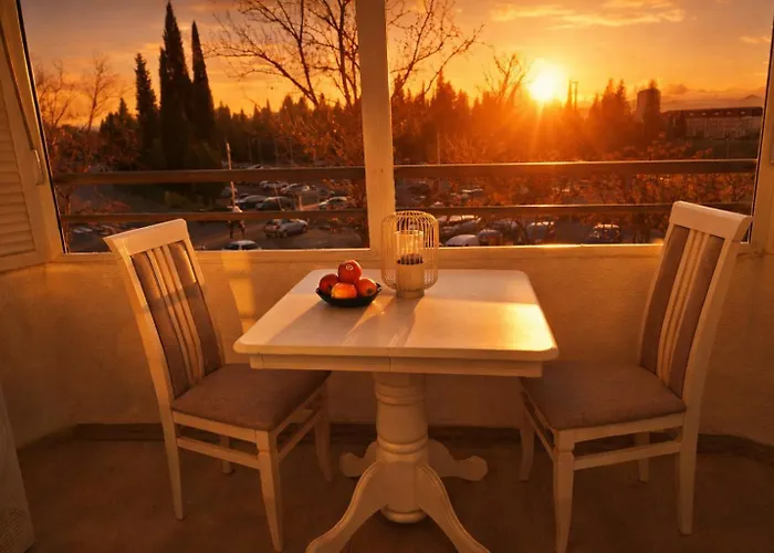 Luxury Apartment-aurora 33 Free Parking Center Appartement Podgorica