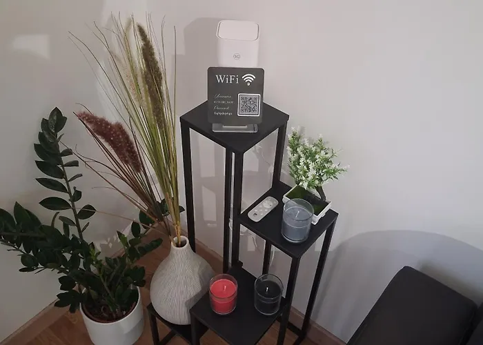 Luxury Apartment-aurora 33 Free Parking Center